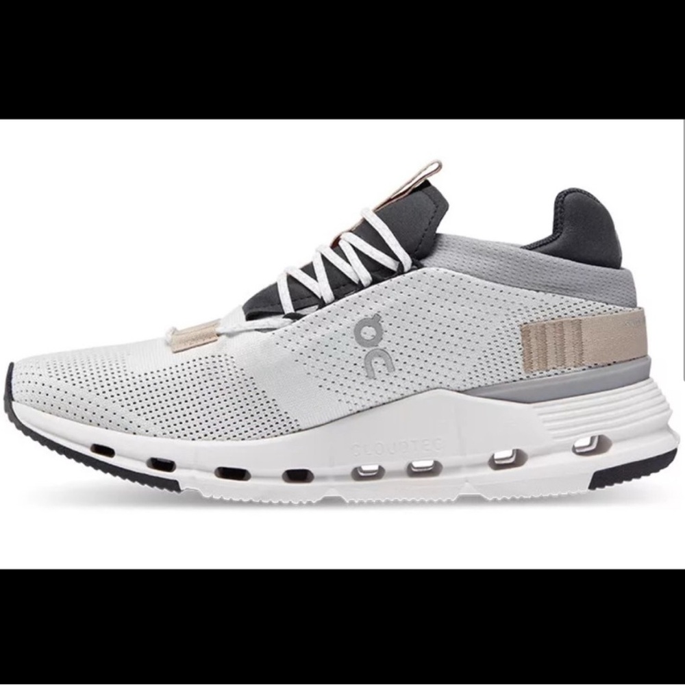 On Cloud CLOUDNOVA Running Shoes